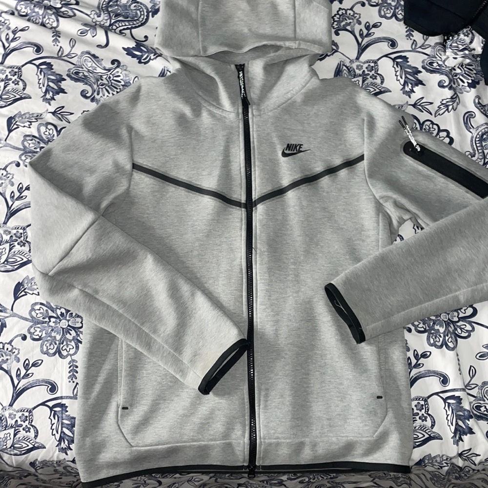 Grey Nike tech zip up hoodie